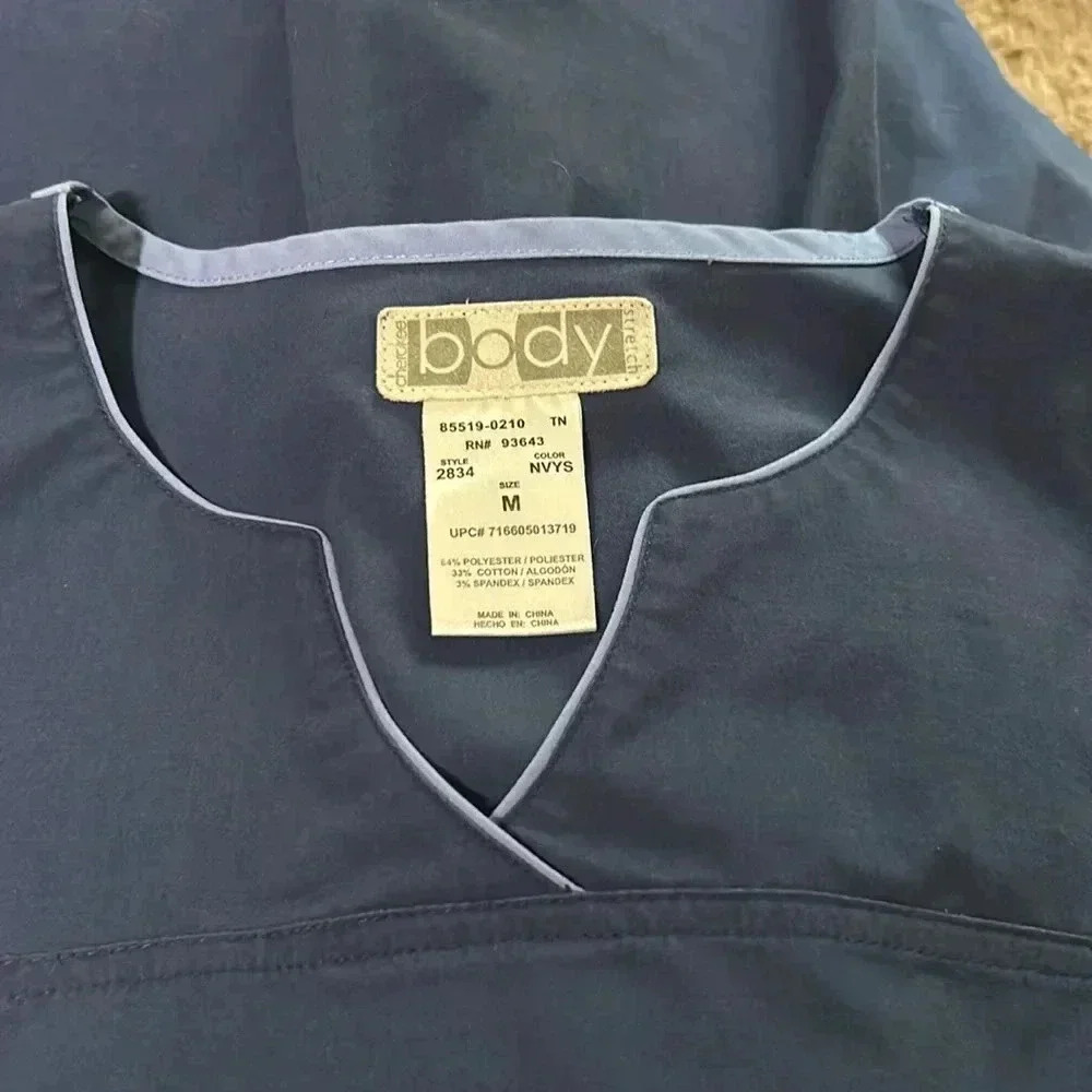 Cherokee Women’s Medium scrub‎ top light navy